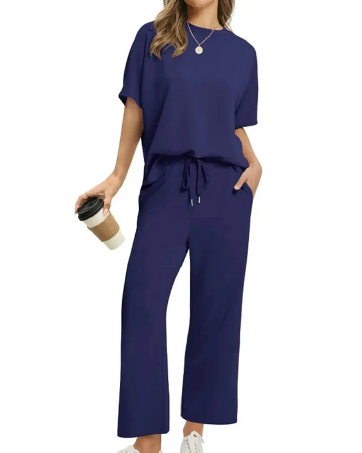 CALVAREE™ | Everyday Comfort Outfit