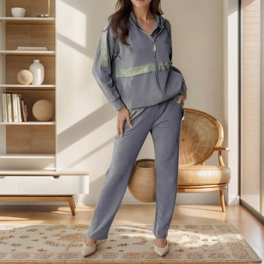 Vogue™ | Sleek Soft Shine Outfit