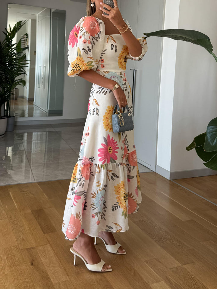 SAVINÉ™ | Elegant Square Neck Dress