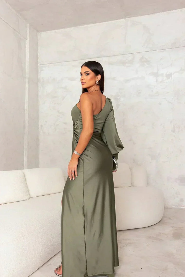 Zarra – Elegant One-Shoulder Maxi Dress