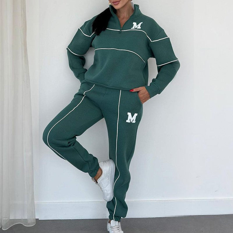 Women's Comfortable and Trendy Tracksuit Set