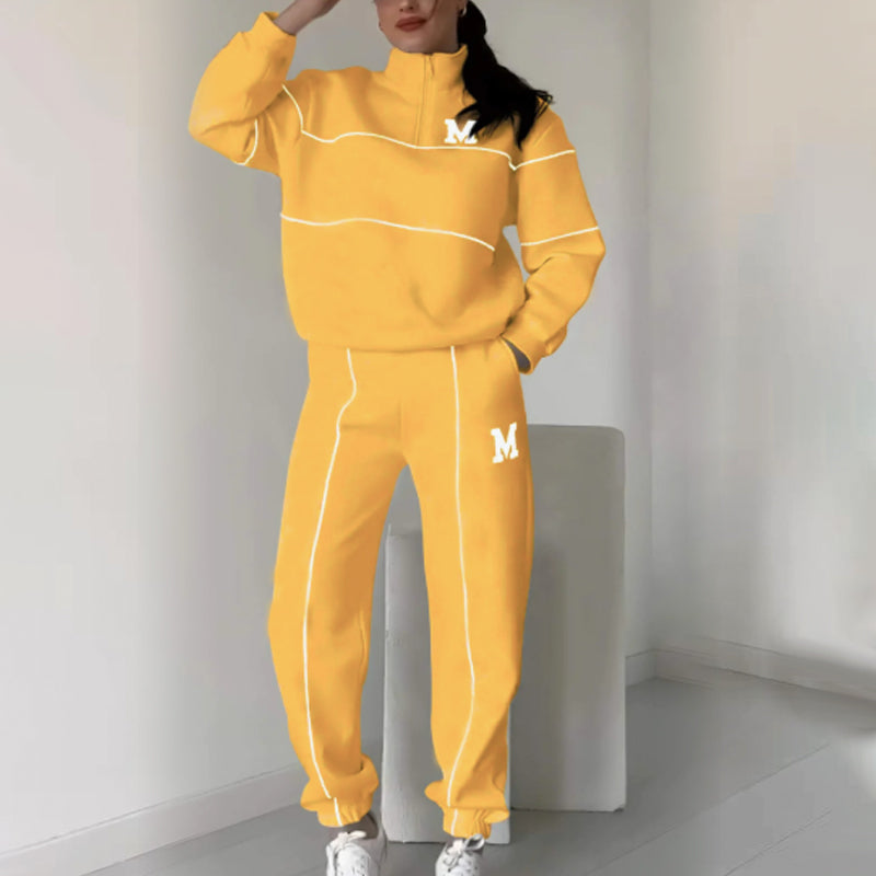 Women's Comfortable and Trendy Tracksuit Set