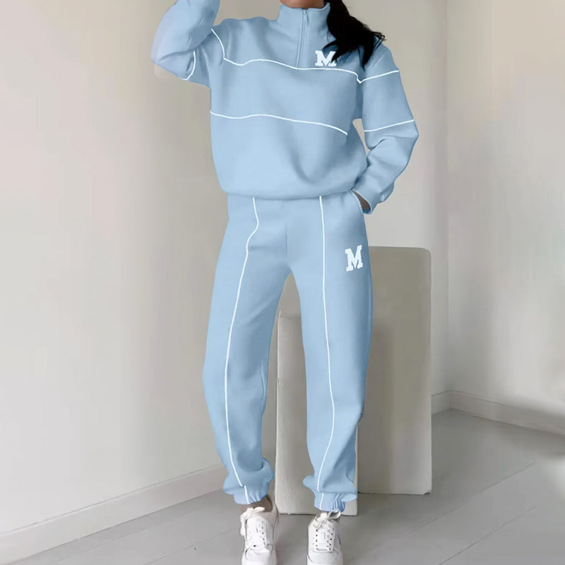 Women's Comfortable and Trendy Tracksuit Set