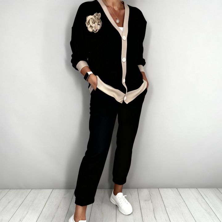 Women's 2-Piece Set Casual V-neck Top and High-Waisted Pants